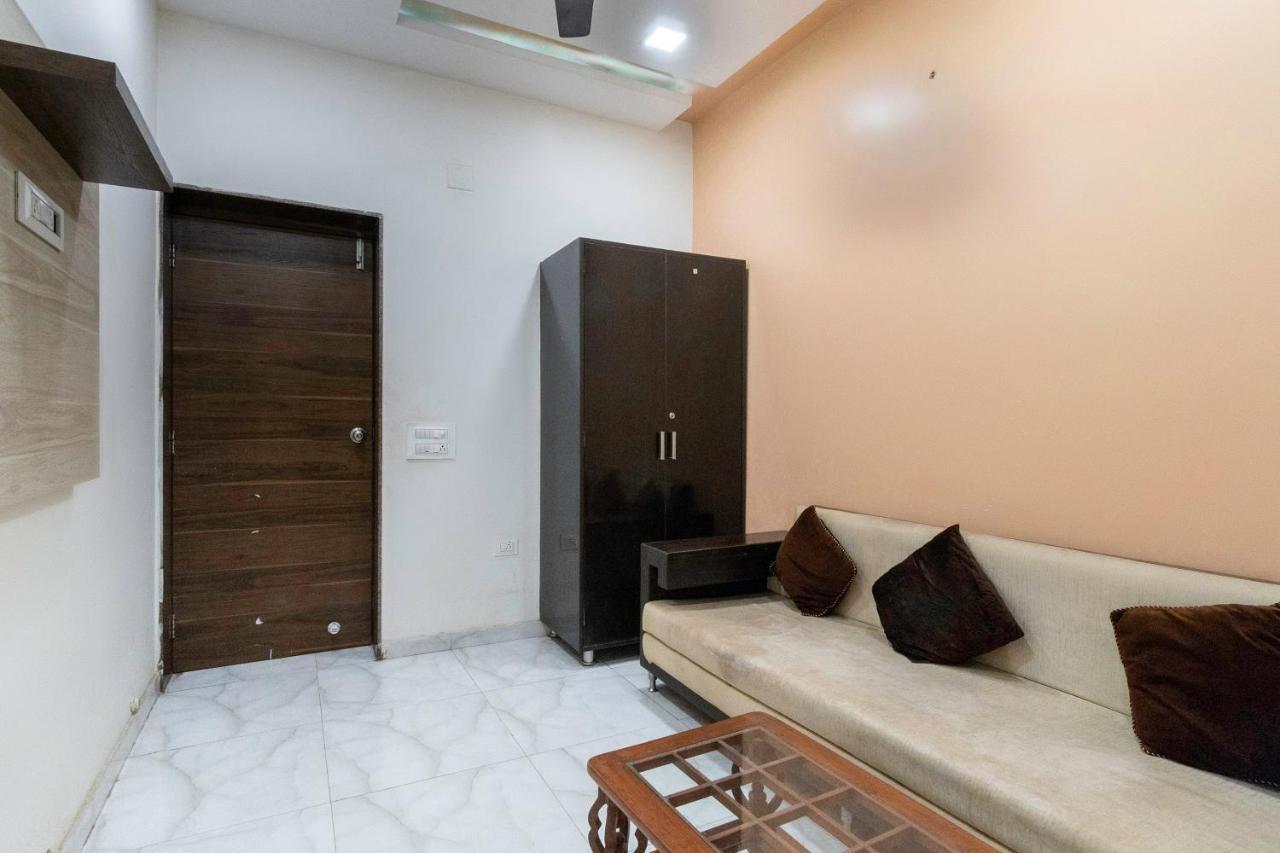 Oyo 13535 Aakash Ahmedabad Exterior foto